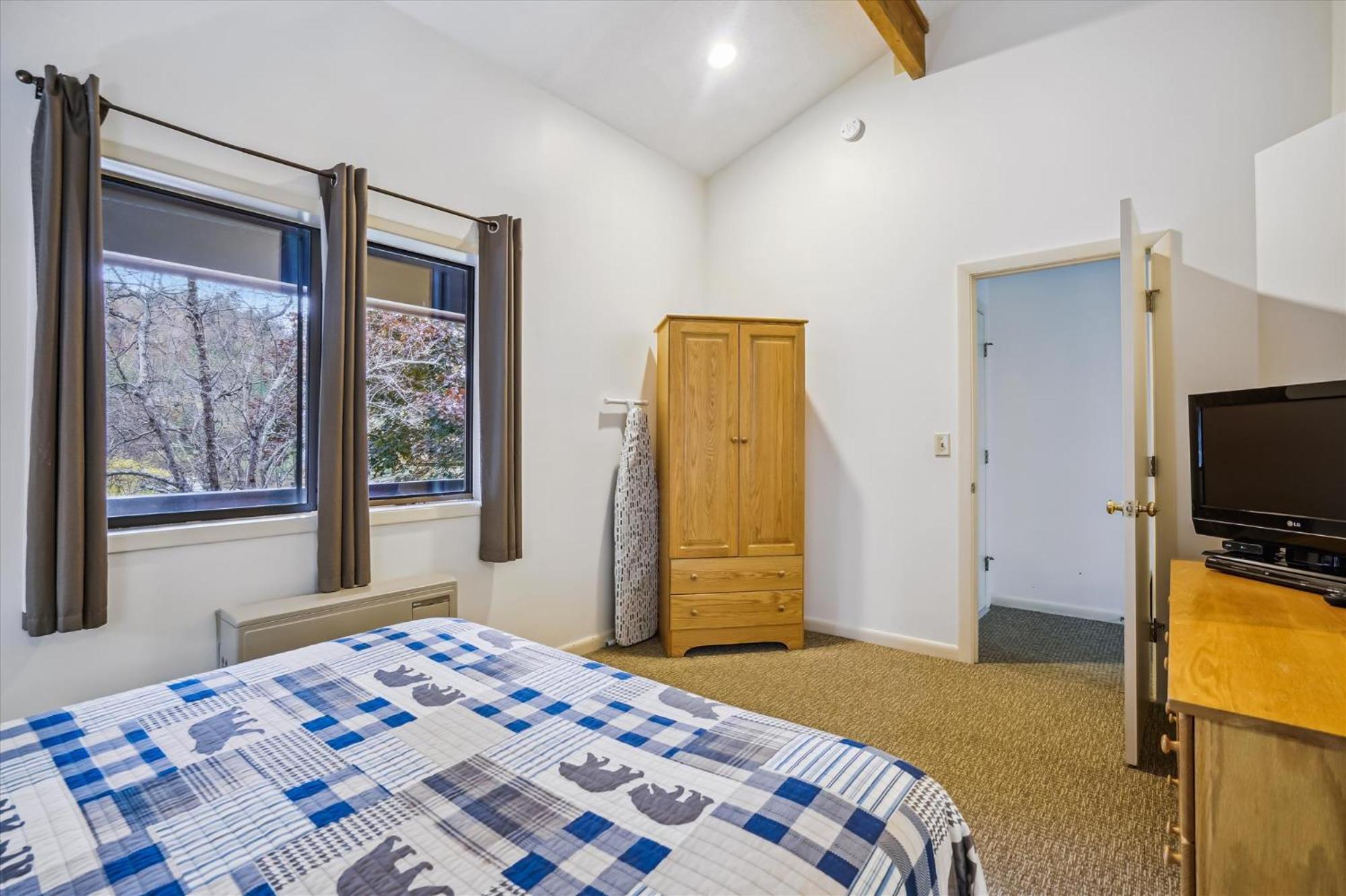208 Cedarbrook One Bedroom Queen Suite Кіллінгтон Екстер'єр фото